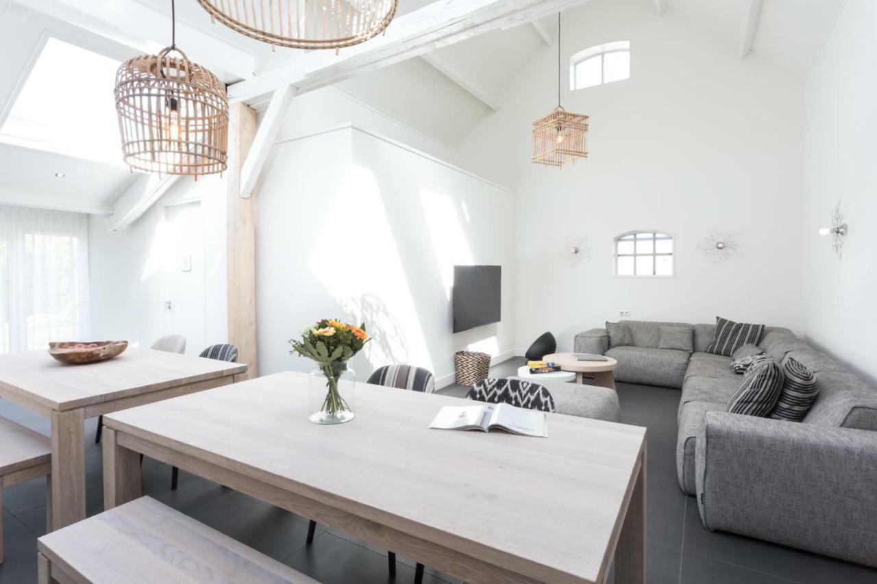 Апартаменты Bed & Bike De Dorsvloer Домбург Экстерьер фото